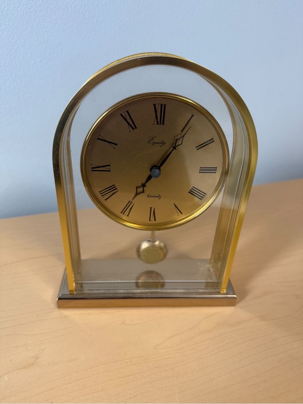 Vintage Gold Arch Mantel Clock